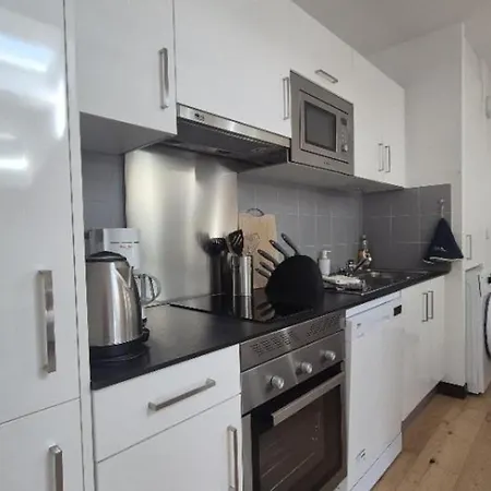 Central, Parking - 4 Pers. - Fr-1-879-10 Apartment *