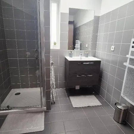 Apartment Central, Parking - 4 Pers. - Fr-1-879-10